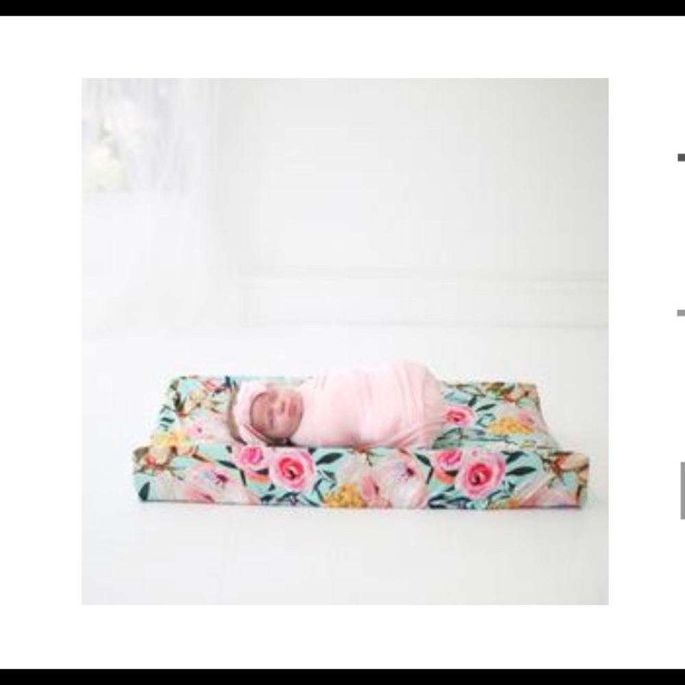 Posh Peanut crib sheet and changing pad cover